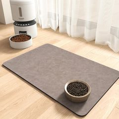 MontVoo absorbent pet feeding mat surface closeup highlights stain-free quick-dry texture.