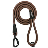 MORXIL autolocking carabiner close-up enables quick, secure leash attachment.