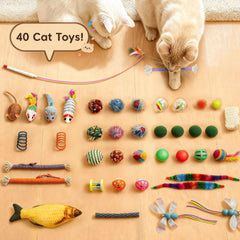 MOYMO Cat Tunnel Entrance with Toys shows chasing at the entrance.