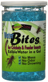 Nature Zone Water Bites bowl serving crickets with calcium and hydration