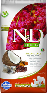 ND Farmina Skin & Coat Herring kibble pour highlights omega-3 rich meal supporting coat shine.