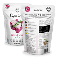 The New Zealand Natural Pet Food Co Meow freeze-dried serving bowl showcases convenient, protein-rich meals.