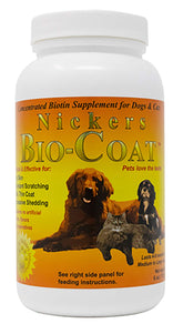 Nickers Bio Coat powder dispense shows easy application for healthier, shinier coats.