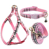 NISIYE plaid harness for dogs with safe buckle enables comfortable daily walks.