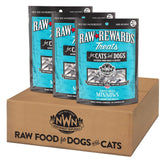 Northwest Naturals Minnow Treats packaging shows resealable bag for travel.