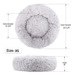 NOYAL Calming Donut Bed faux fur close-up emphasizes warm, comforting texture.