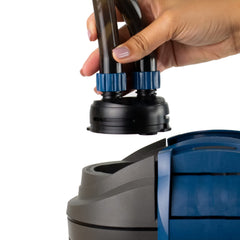 OASE Filtosmart Thermo 300 integrated heater close-up highlights precise temperature control.