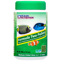 Formula Two Pellets slowly sinking in water for mid-water feeding