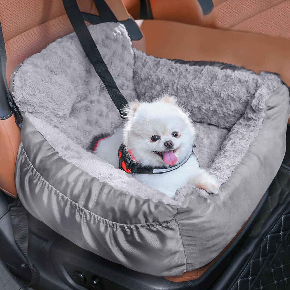 Oiilores dog car seat with safety clip keeps small dogs secure on drives