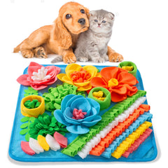 Oliumt Snuffle Mat blue close-up demonstrating texture for slow feeding and mental engagement.