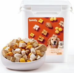 Pawaura freeze-dried treats box displaying sturdy packaging for freshness and easy storage.