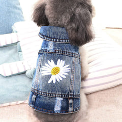Pawstrip cowboy cotton-blend denim keeps warmth and durability for all-season outings.