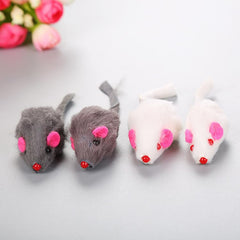 pawstrip furry mice with squeaker closeup demonstrates audible rattle during play