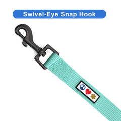 Pawtitas leash with 2.5 cm width fits medium and large dogs.