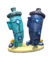 Penn-Plax SpongeBob pineapple house ornament enhances tank decor and inspires imaginative play.