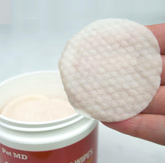 Pet MD Topical Wipes between-folds-skin gently clean pet skin and folds.