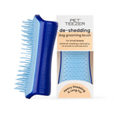 Pet Teezer deshedding dog brush teeth closeup highlights two-tier teeth for deep undercoat grooming