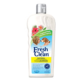 PetAg Fresh ’n Clean shampoo bottle front illustrates gentle, soap-free cleansing for dogs.