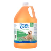 PetAg Fresh ’n Clean shampoo bottle label highlights soap-free, plant-based cleansing benefits