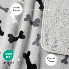 PetAmi machine-washable blanket cleans easily and stays soft after washing.