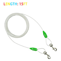 Petest steel cable with swivel clip demonstrates strong, tangle-free outdoor tethering.