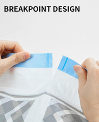 PETKIT PURAX PURAMAX LDPE material close-up highlighting tear resistance and durability.