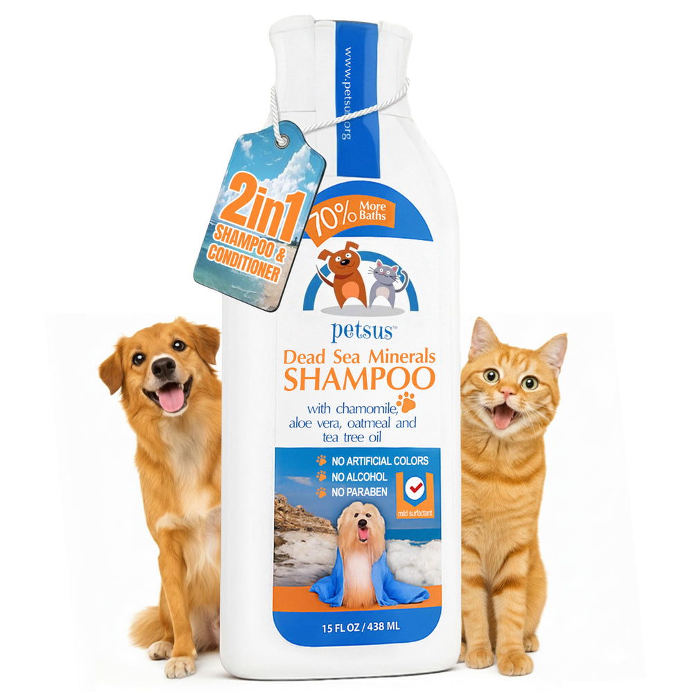 Petsus Oatmeal Shampoo bottle pour shows gentle cleansing for sensitive skin.