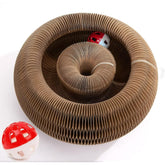 Planatex Kitty Curlz Magic Organ scratcher folded, ideal for compact apartments and quick storage.