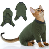 PUMYPOREITY sticky hair fabric keeps fur contained for easier cleanup.