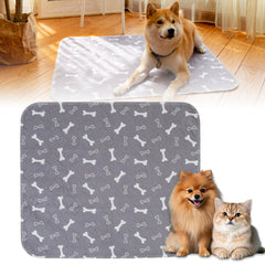 Puppy Pee Pads flat-on-floor setup shows quick absorption for potty training