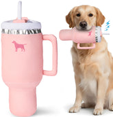 PUPROAR Pup Cup Tumbler visto de frente, rosa-melocotón polvo, ideal para juegos activos.