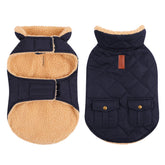 Queenmore warm-puffer-dog-coat-back-pocket keeps snacks handy during walks.