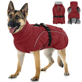Queenmore XXL dog coat front view red, warmth-focused design for cold walks
