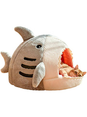 QWINEE shark-shaped cat bed close-up, plush polyester for cozy naps