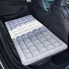 REEVAA dog bed mat backseat gray closeup shows plush surface for cozy car rides