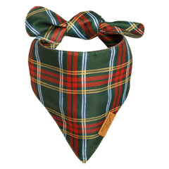 Remy+Roo patented shape bandana closeup showing curved neck-line fit