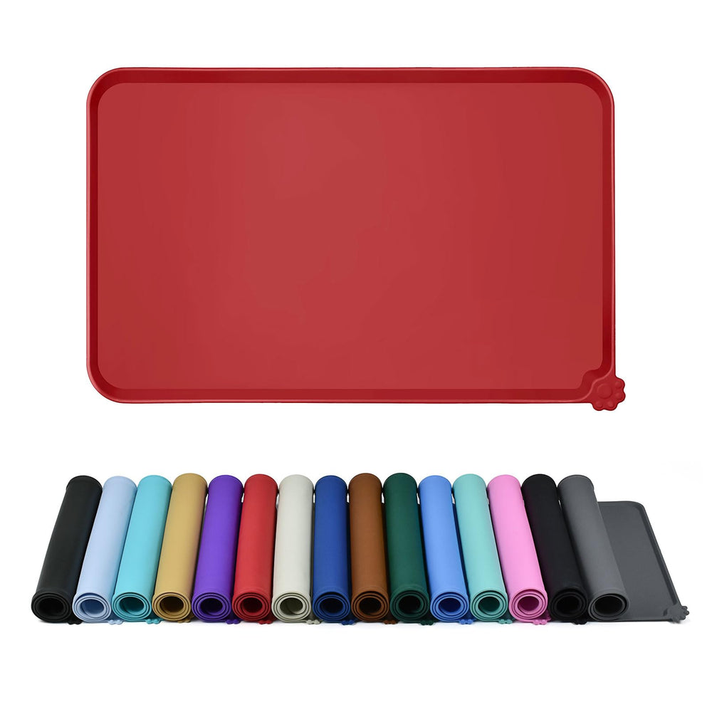 Reopet anti-slip pet feeding mat keeps bowls stable and helps prevent spills.