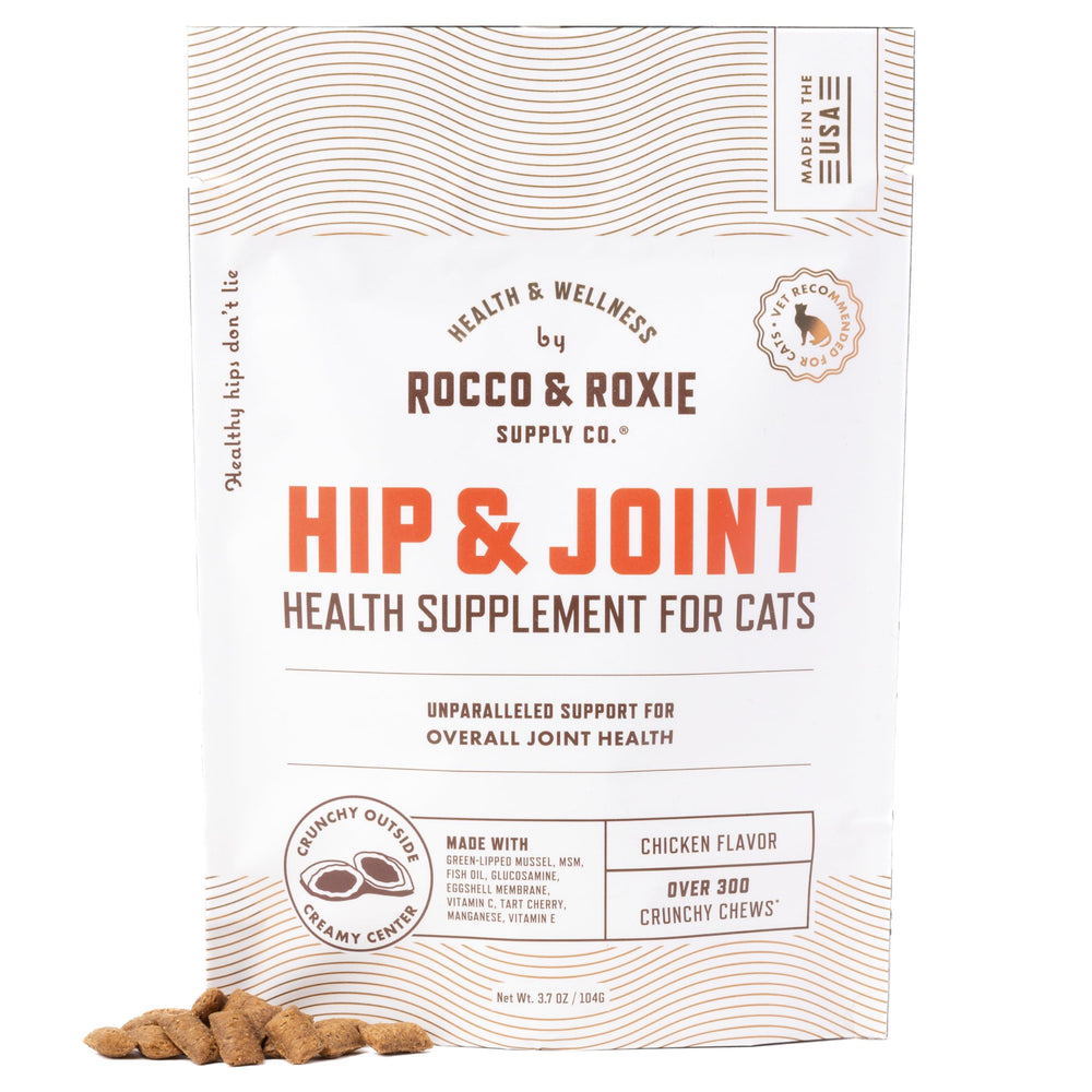 Rocco & Roxie senior cat joint chews chicken flavor for mobility support.