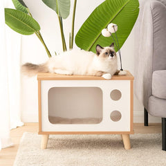 Rolife cat scratcher in natural linen protects furniture while entertaining.
