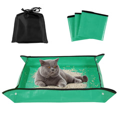 ROYALAY foldable-travel-litter-box-folded offers compact packing for trips.