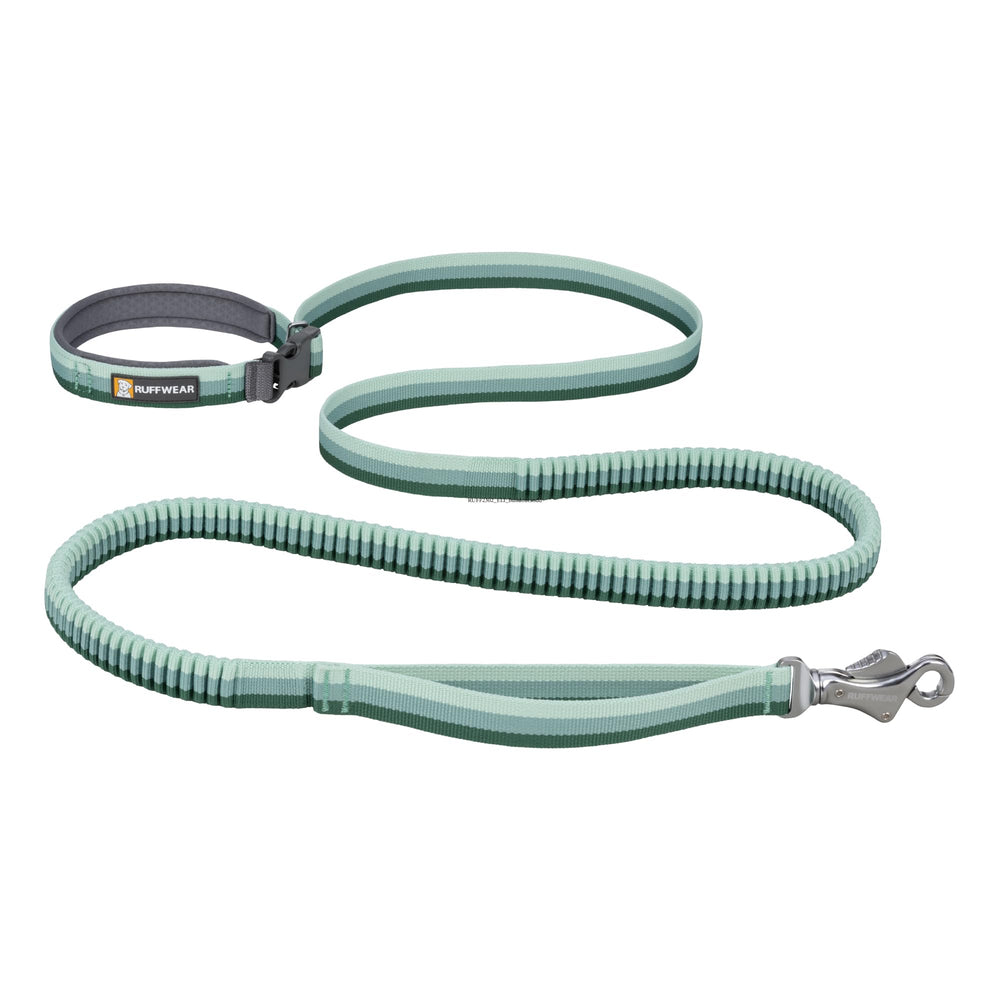 Ruffwear Roamer Bungee Leash swiveling clip keeps your dog secure during fast runs.