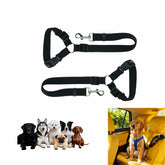 RyanDesign 2in1 car-seat-belt-dog-clip demonstrates secure attachment for safe, comfortable car rides.