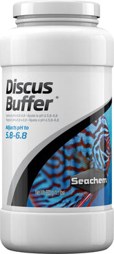 Seachem Discus Buffer 500g front label shows purpose and dosing guidance