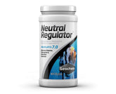 Seachem Neutral Regulator frasco de 500 g para estabilizar el pH en acuarios.