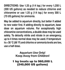 Seachem Safe 1kg dosing spoon demonstrating precise dosage for chlorine, chloramine, and ammonia