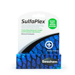 Seachem SulfaPlex bottle pour demonstrates simple dosing for treating fish diseases.