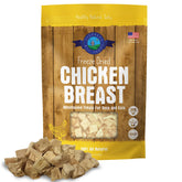 Shepherd Boy Farms envase con premios de pollo para perros y gatos, snack práctico y sabroso.