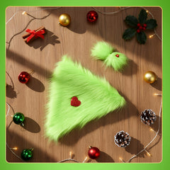 SilTriangle festive green bandana on a joyful pup for celebrations.