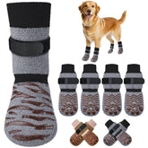Calcetines SlowTon para perro con agarre antideslizante en suelos lisos.