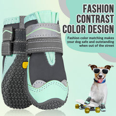 SlowTon anti-slip soles provide traction on wooden or wet floors.